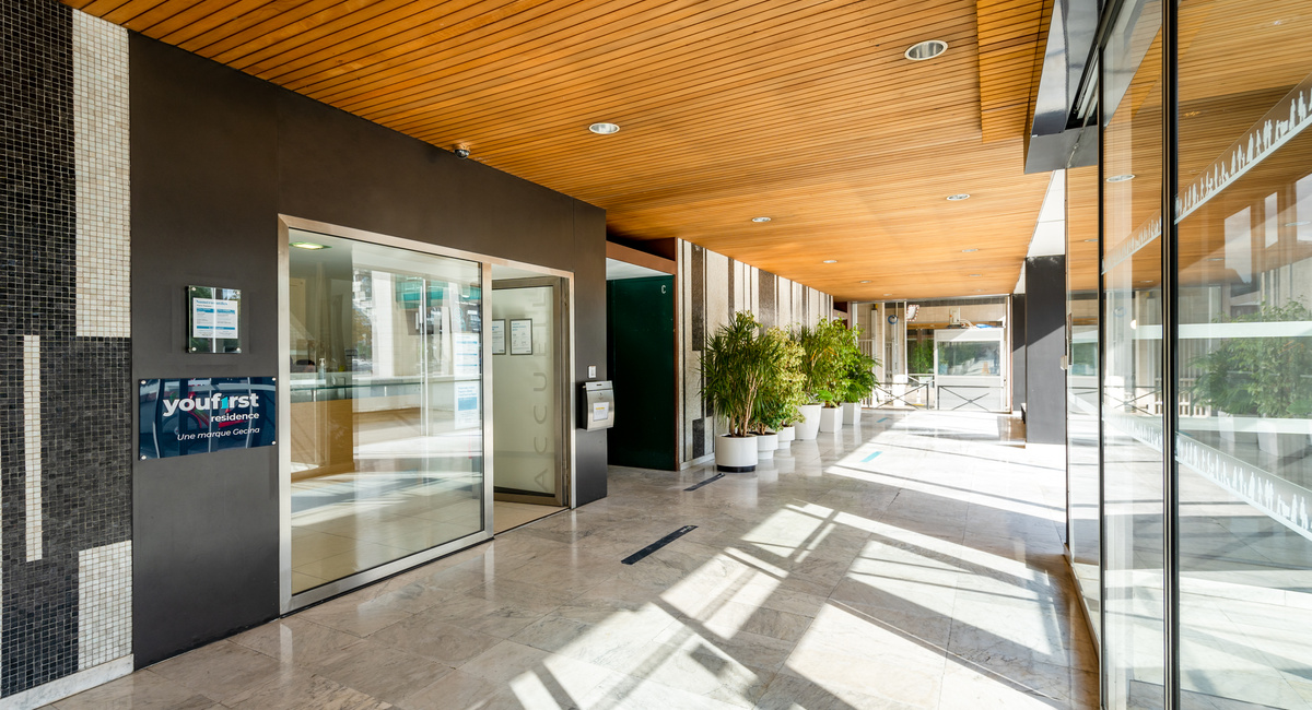 Résidence Pasteur YouFirst hall